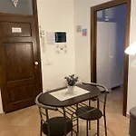 House Maranto شقة تْشيفالو